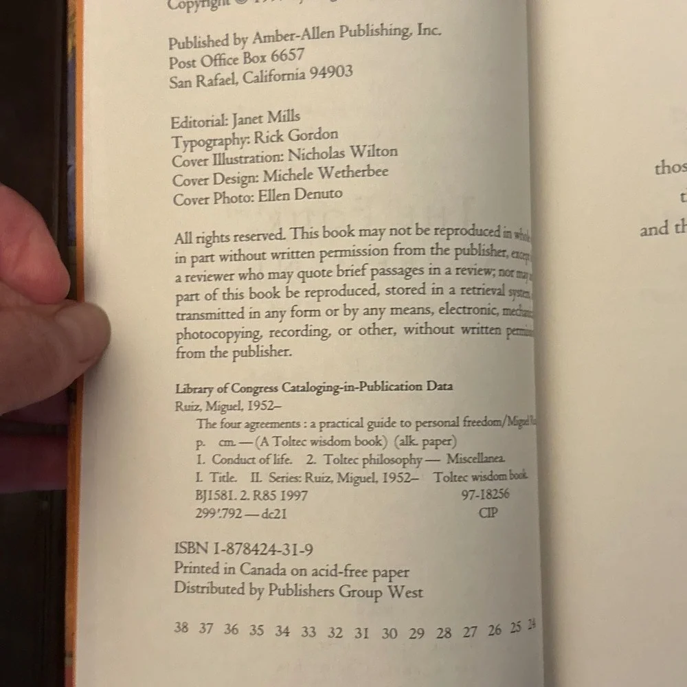 The Four Agreements Book Don Miguel Ruiz Toltec Wisdom Freedom‎ Spirituality